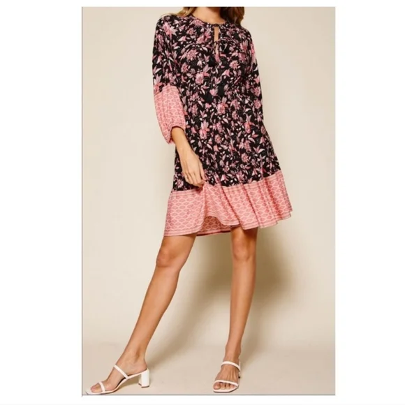 💜BLACK FLORAL DRESS.   NEW. - Picture 2 of 7